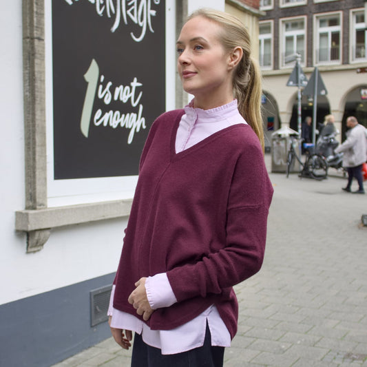 LÄSSIGER V-PULLOVER CASHMERE