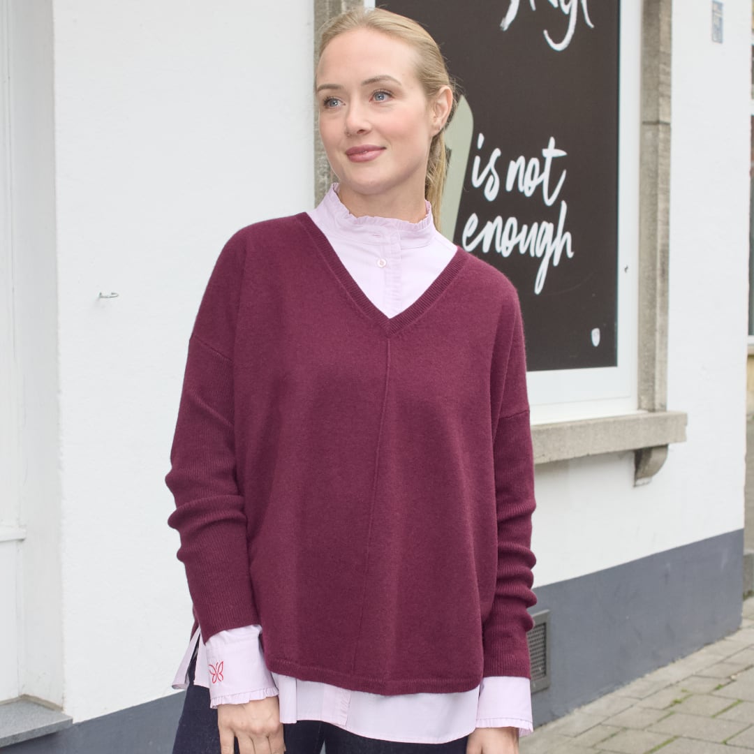 LÄSSIGER V-PULLOVER CASHMERE