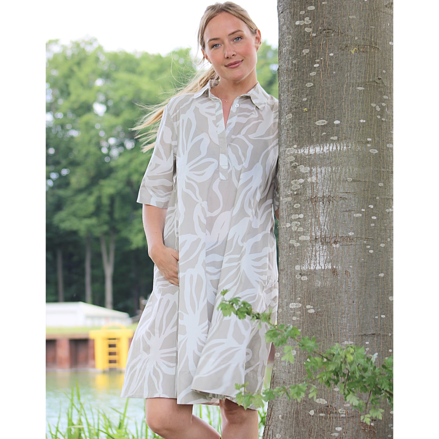 KLEID LIV